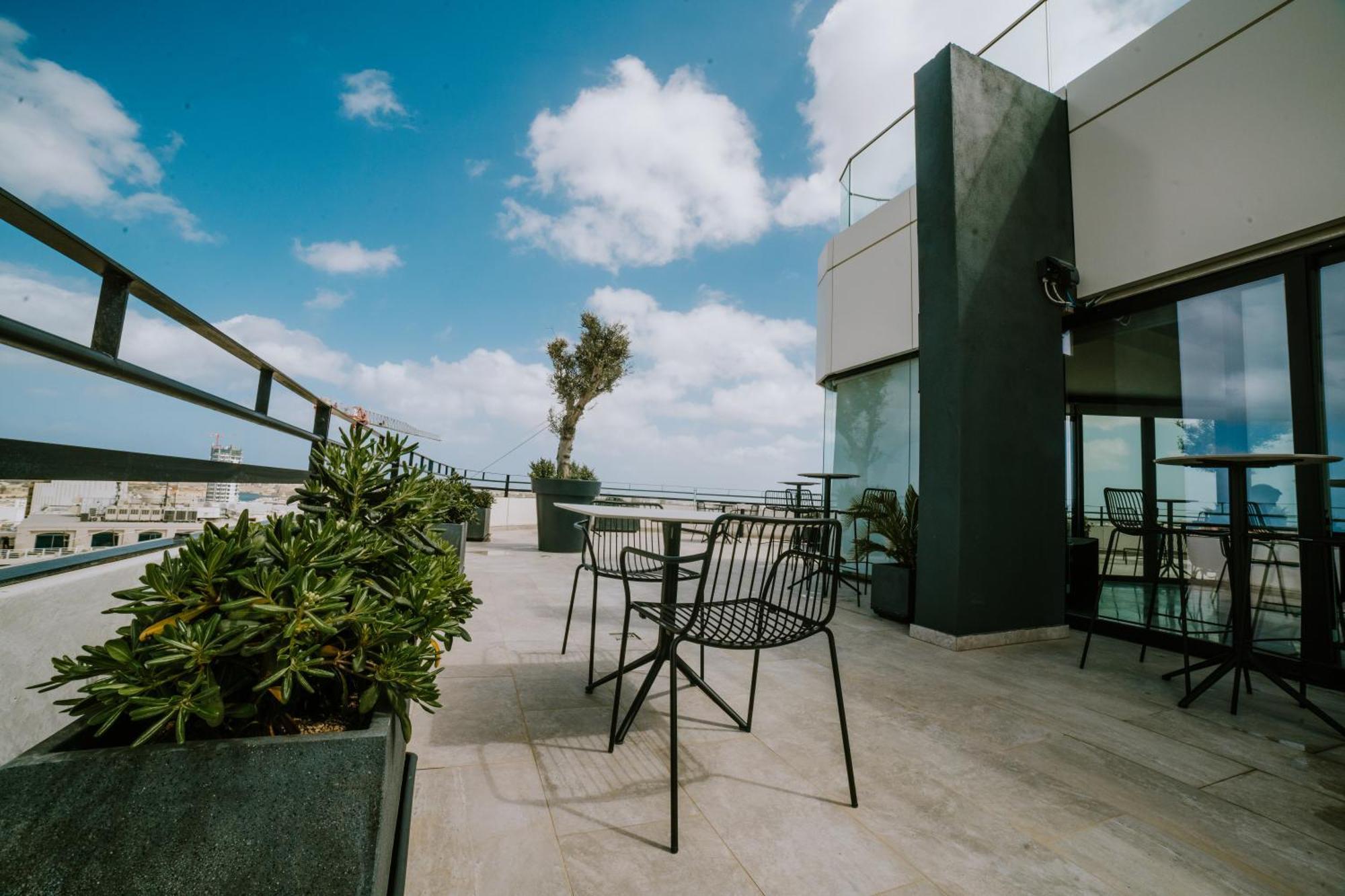 Park Heights By The Warren Collection Apartment *